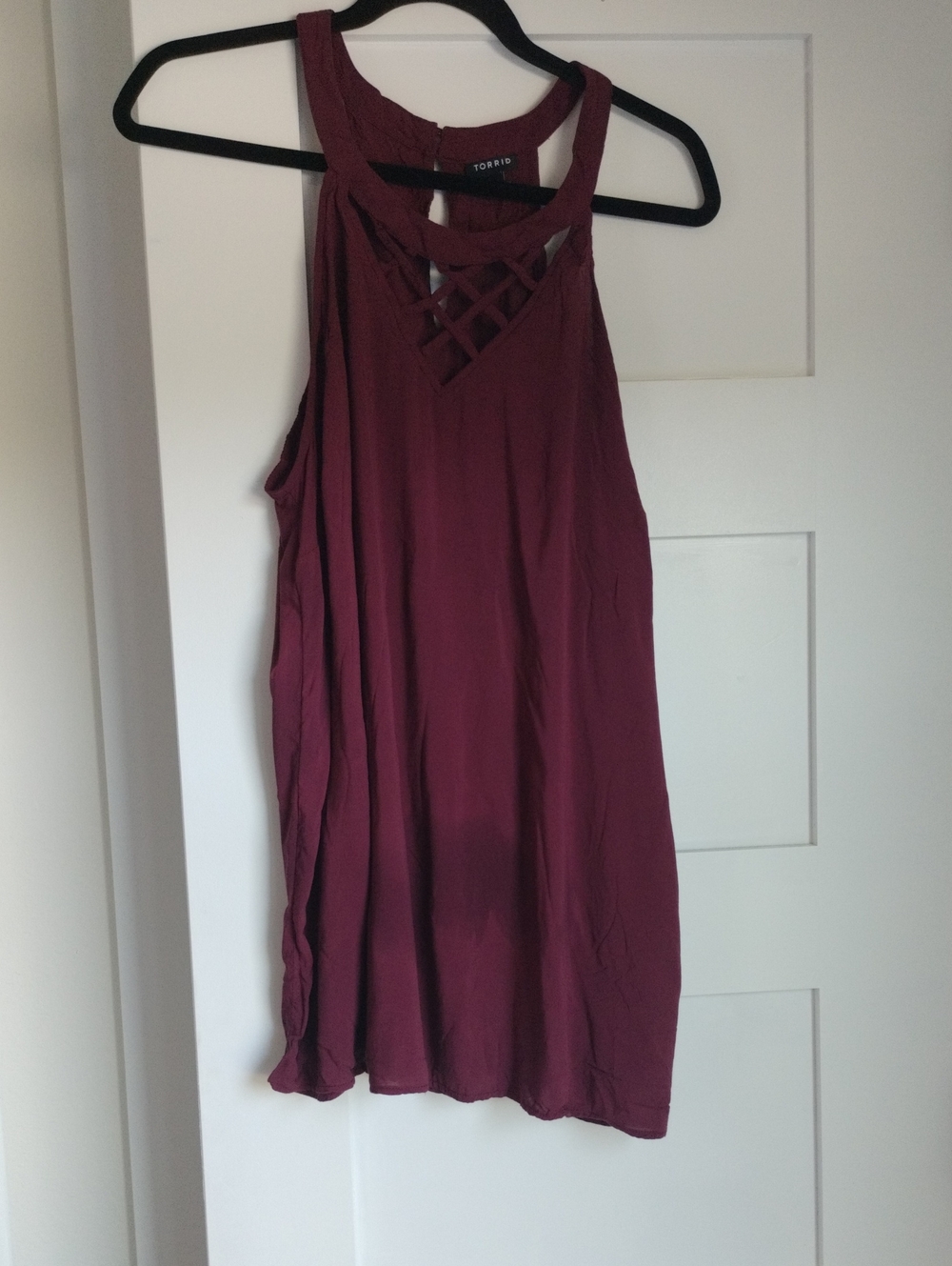 torrid Crisscross Halter Tank Top - Burgundy